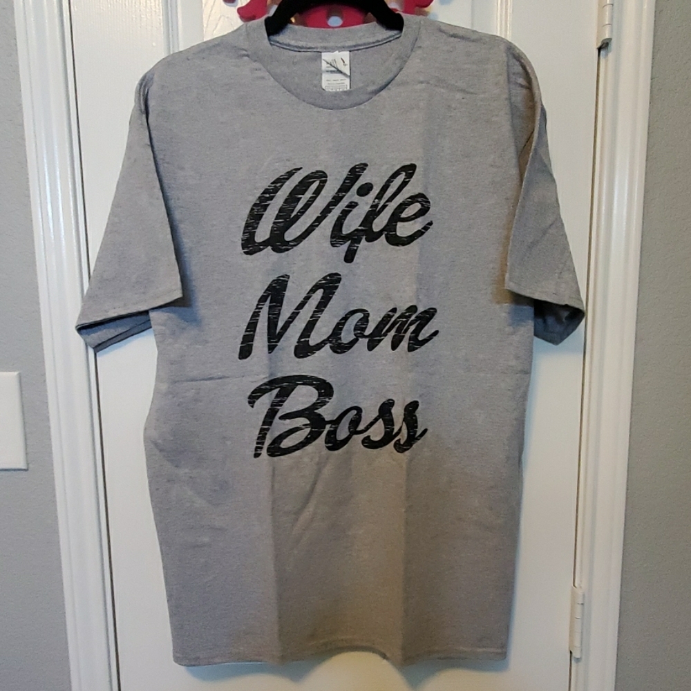 New women's Wife Mom Boss tshirt